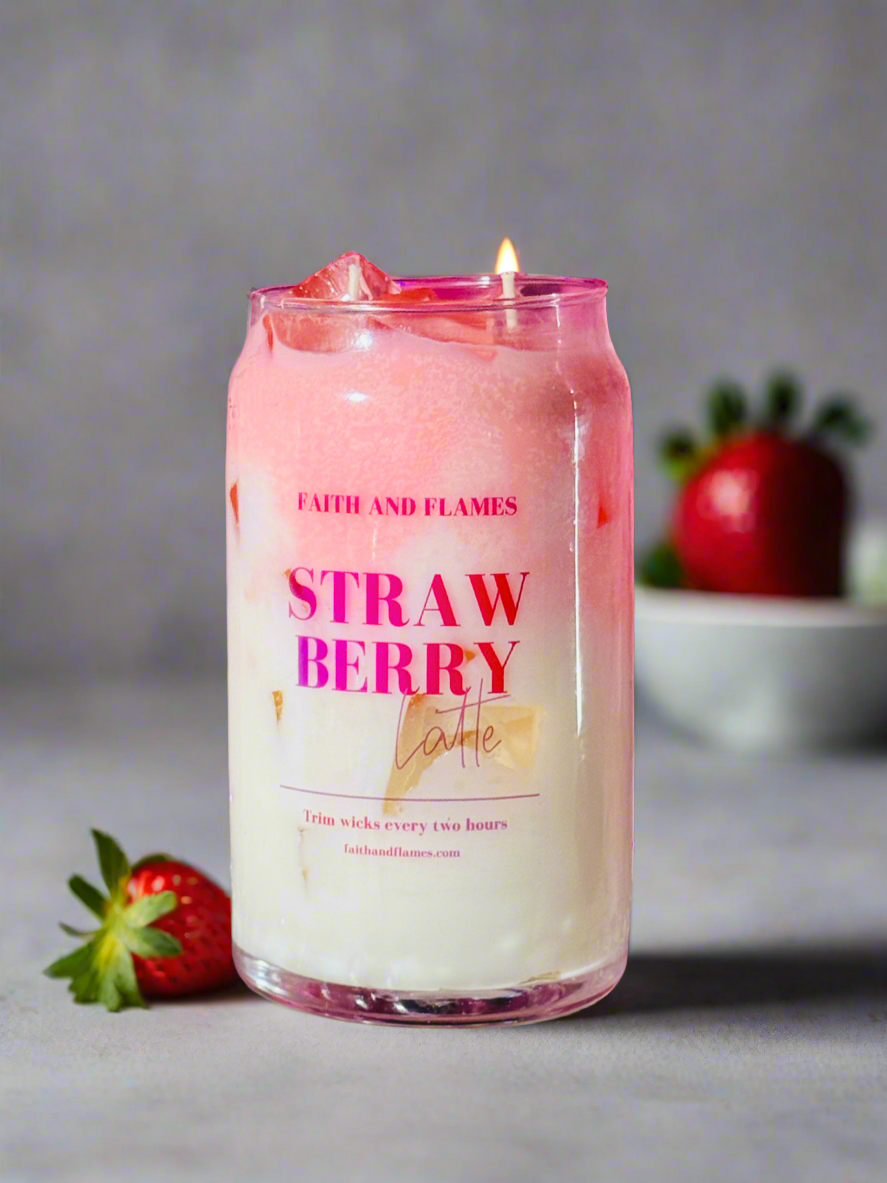 Iced Strawberry Latte Candle